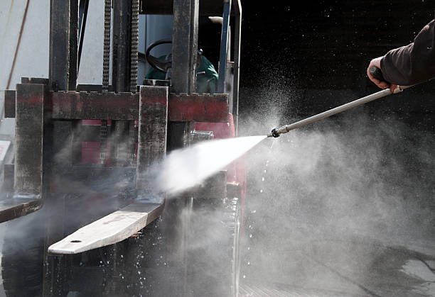 Best Concrete Pressure Washing  in Six Mile, SC